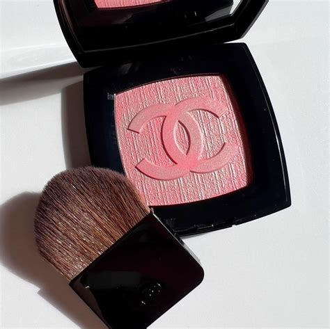 chanel rose petale palette